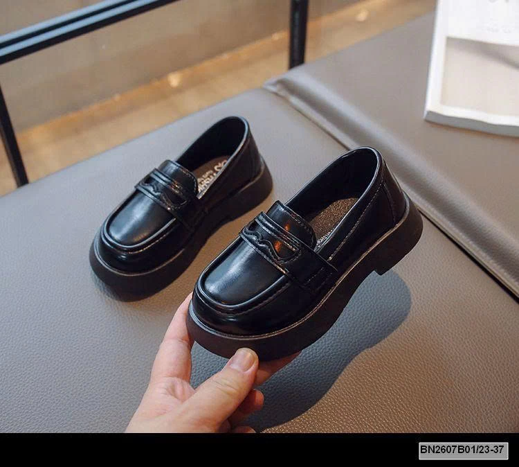 GIÀY MOCA QUỐC DÂN