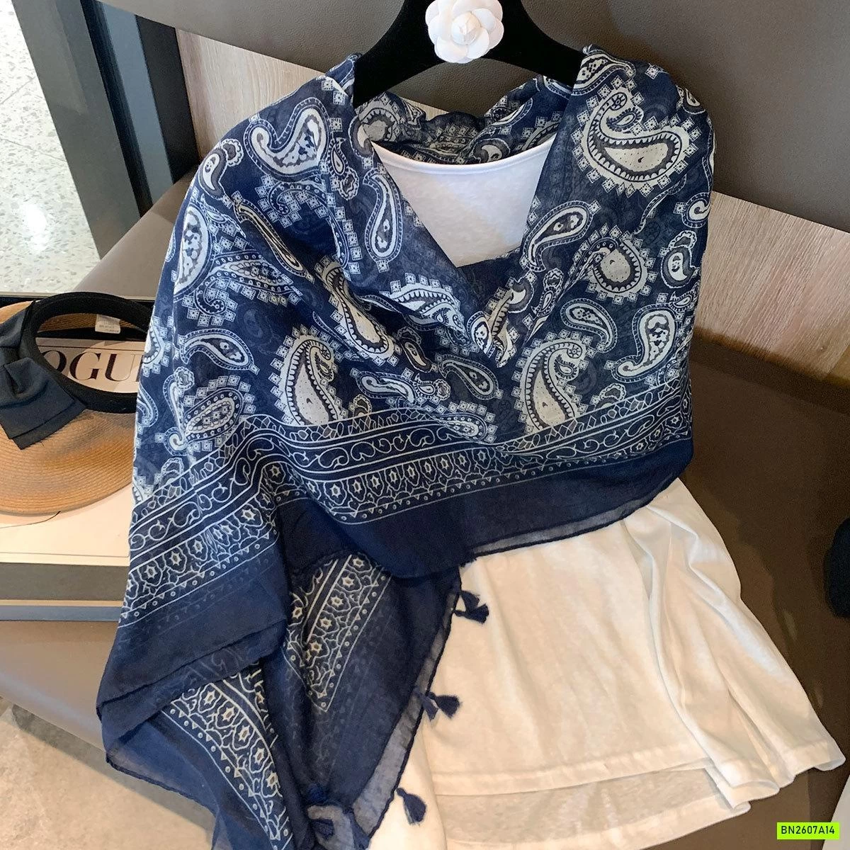 BST KHĂN LỤA LANH HOẠT TIẾT