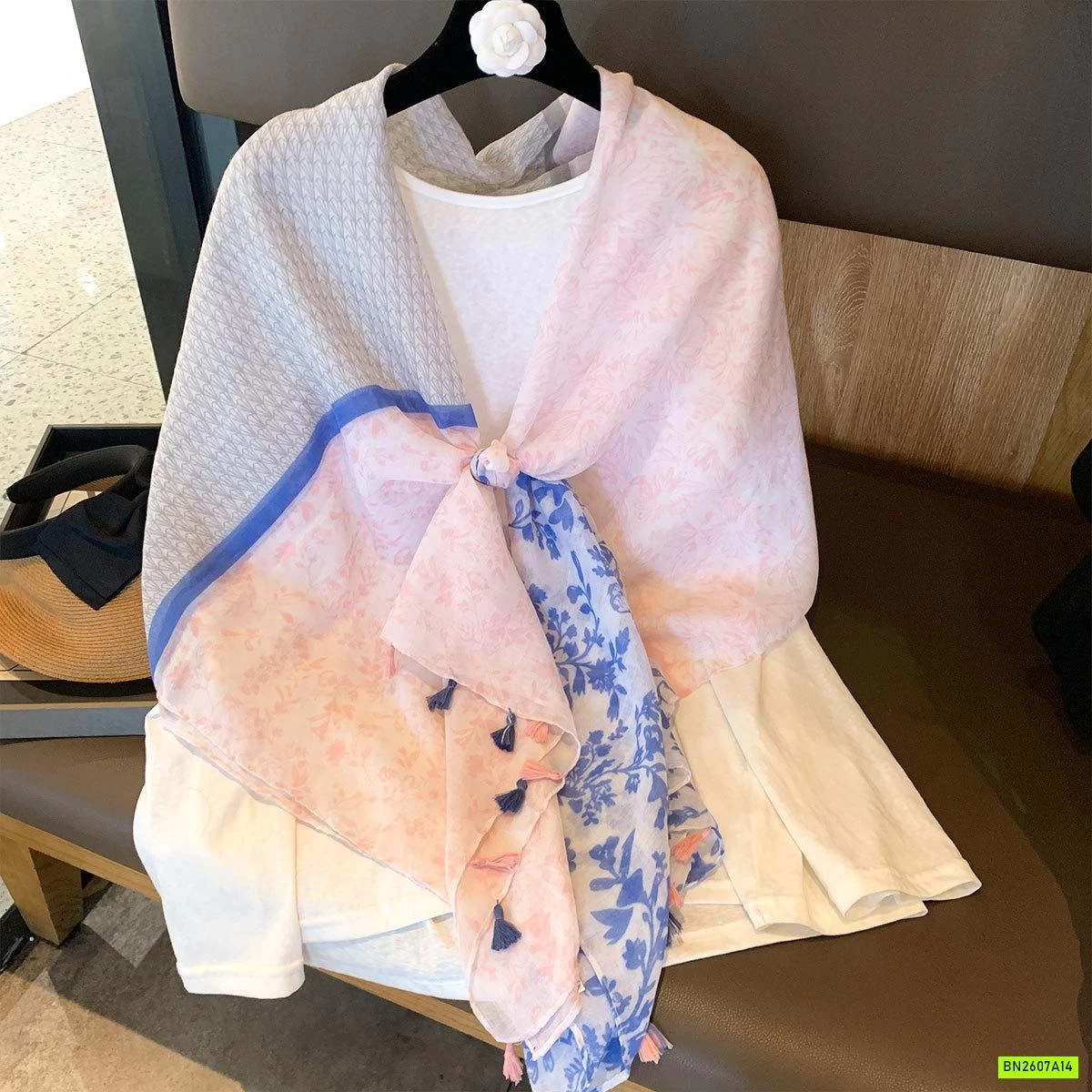 BST KHĂN LỤA LANH HOẠT TIẾT