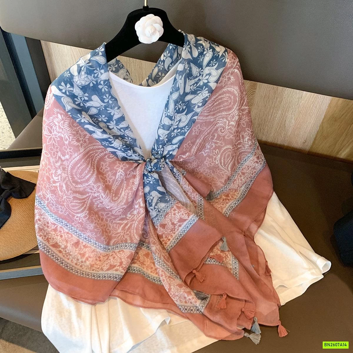 BST KHĂN LỤA LANH HOẠT TIẾT