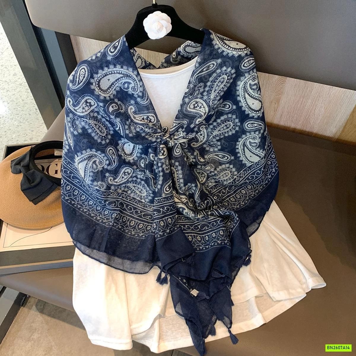 BST KHĂN LỤA LANH HOẠT TIẾT