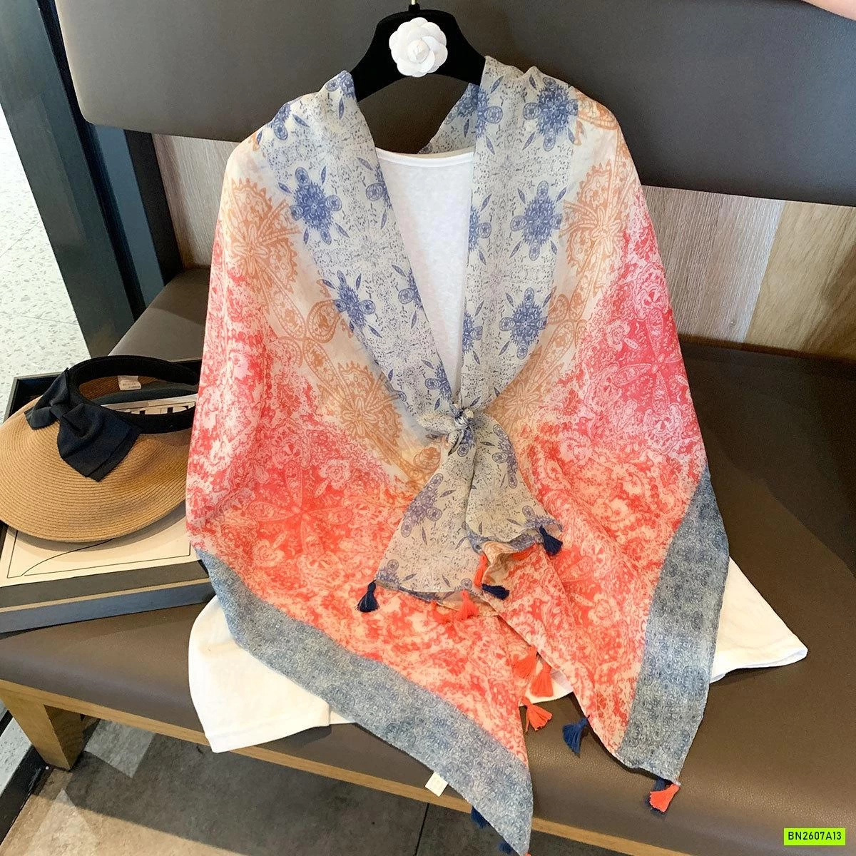 KHĂN CHOÀNG LANH HỌA TIẾT PHỐI MÀU