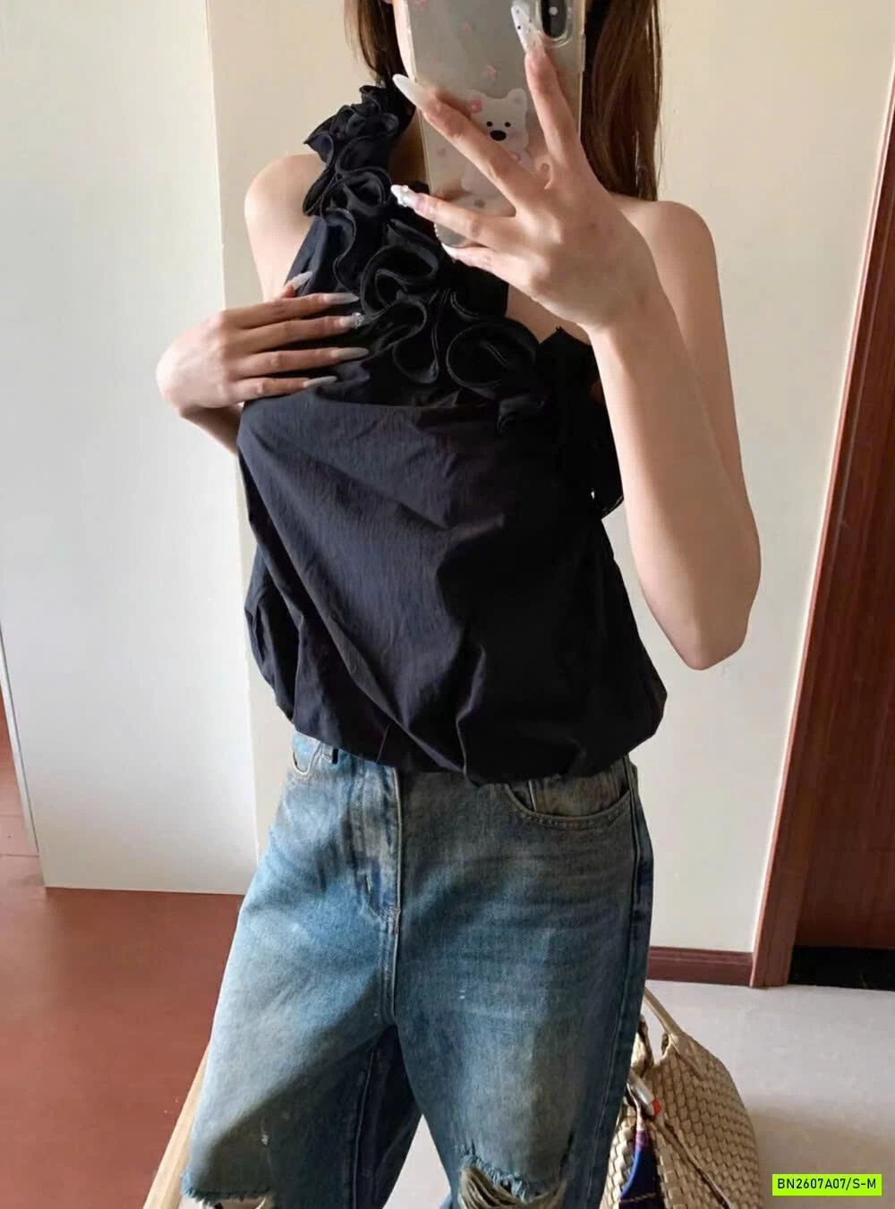 ÁO BÍ LỆCH VAI CỔ VIỀN BÈO WGWE