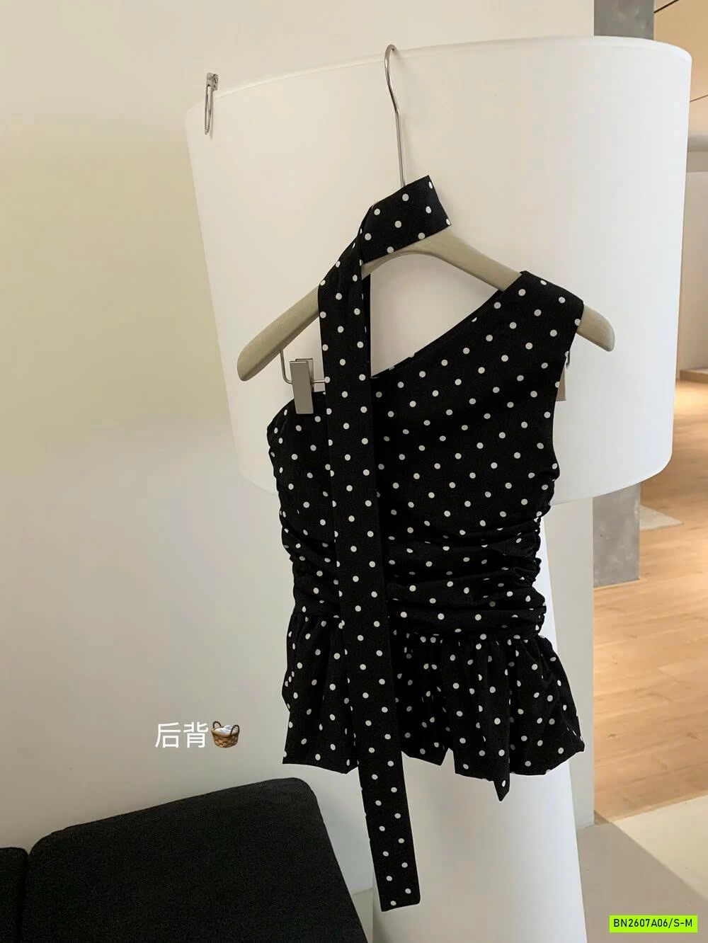 SƠ MI CHẤM BI LỆNH VAI RÚT EO WGWE