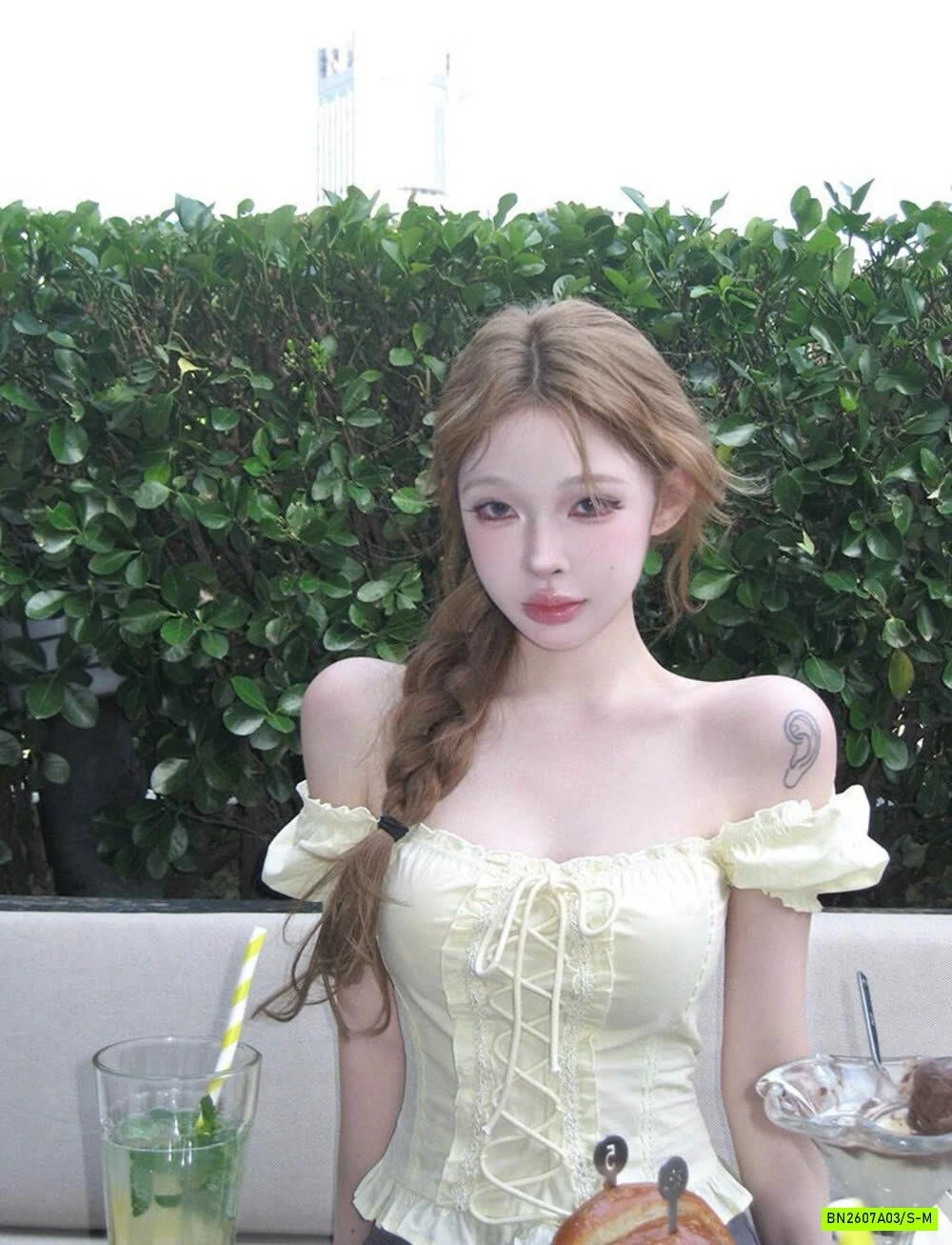 SƠ MI TAY BỒNG CỔ VUÔNG WGWE