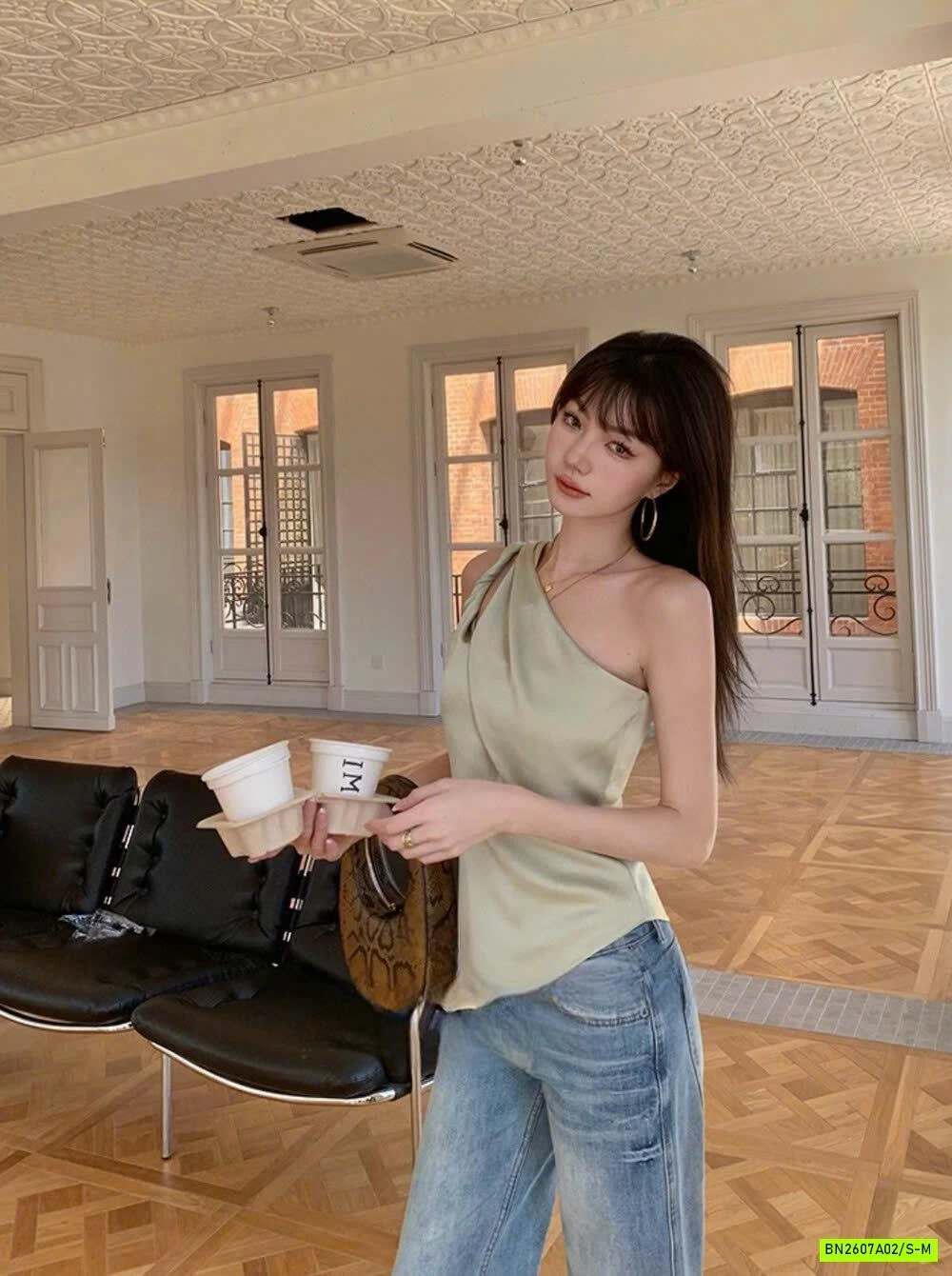 ÁO LỤA LỆNH VAI WGWE