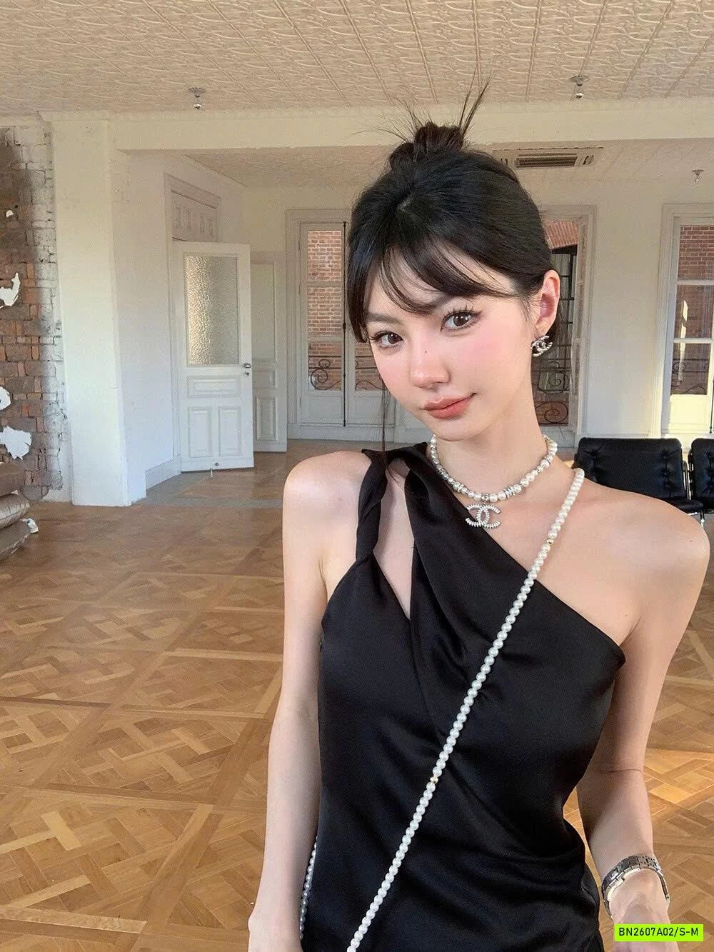 ÁO LỤA LỆNH VAI WGWE