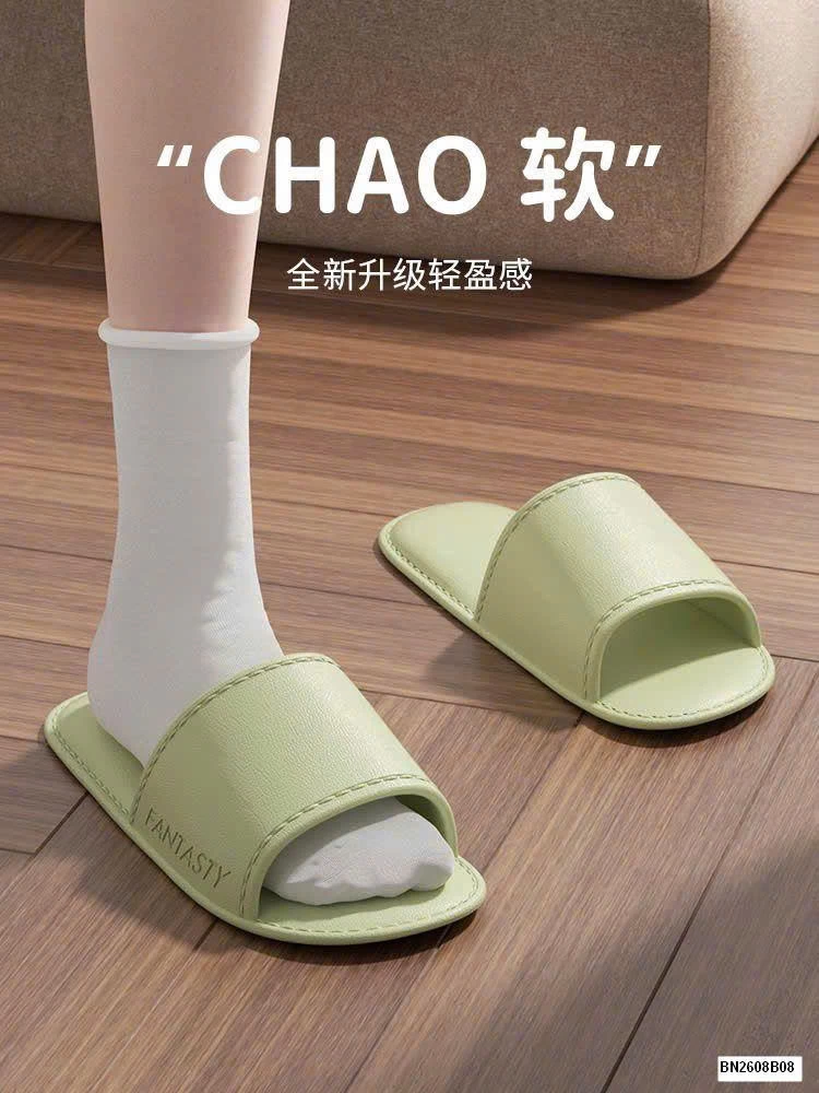 DÉP EVA ĐI TRONG NHÀ