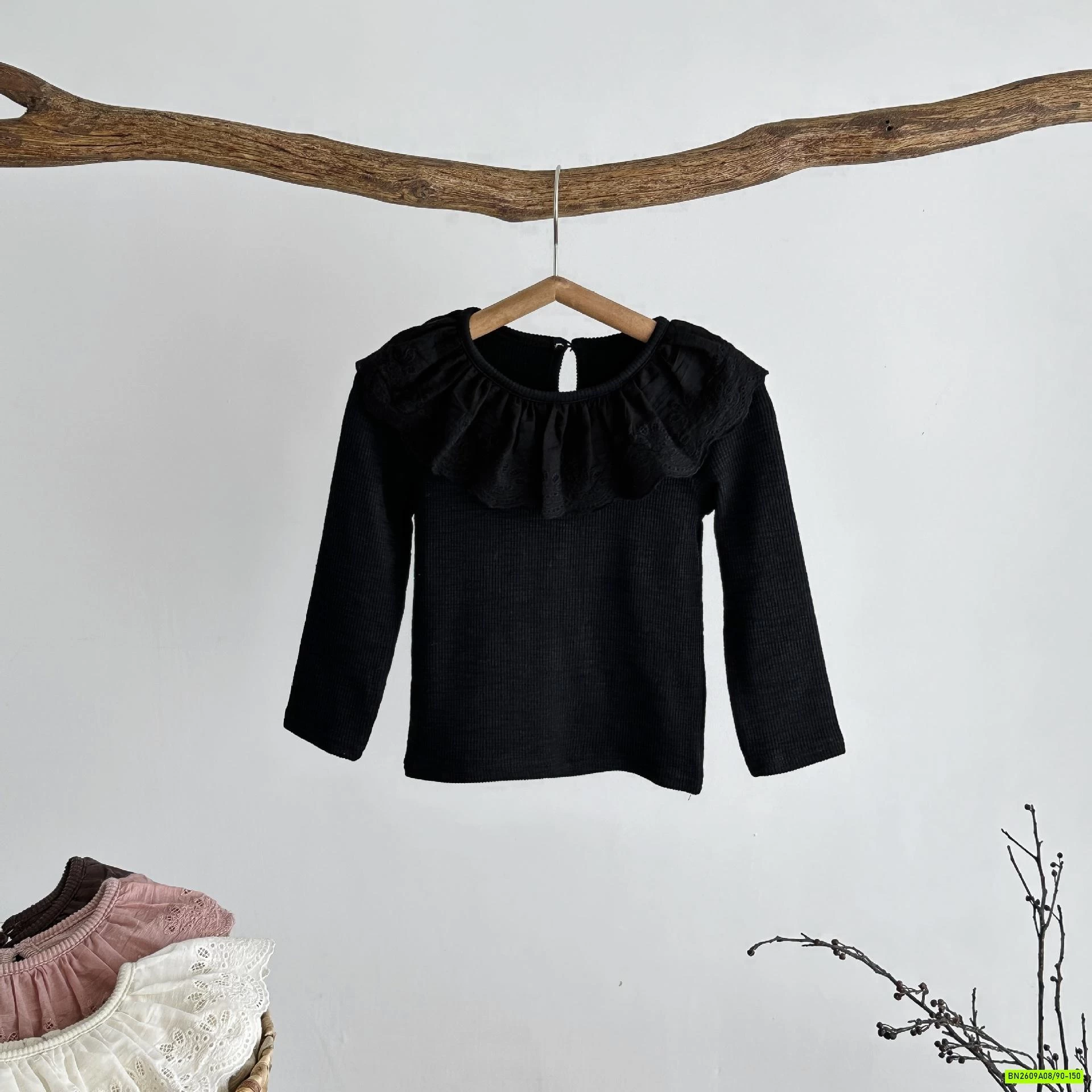 ÁO DỆT PHỐI CỔ REN KUMAI