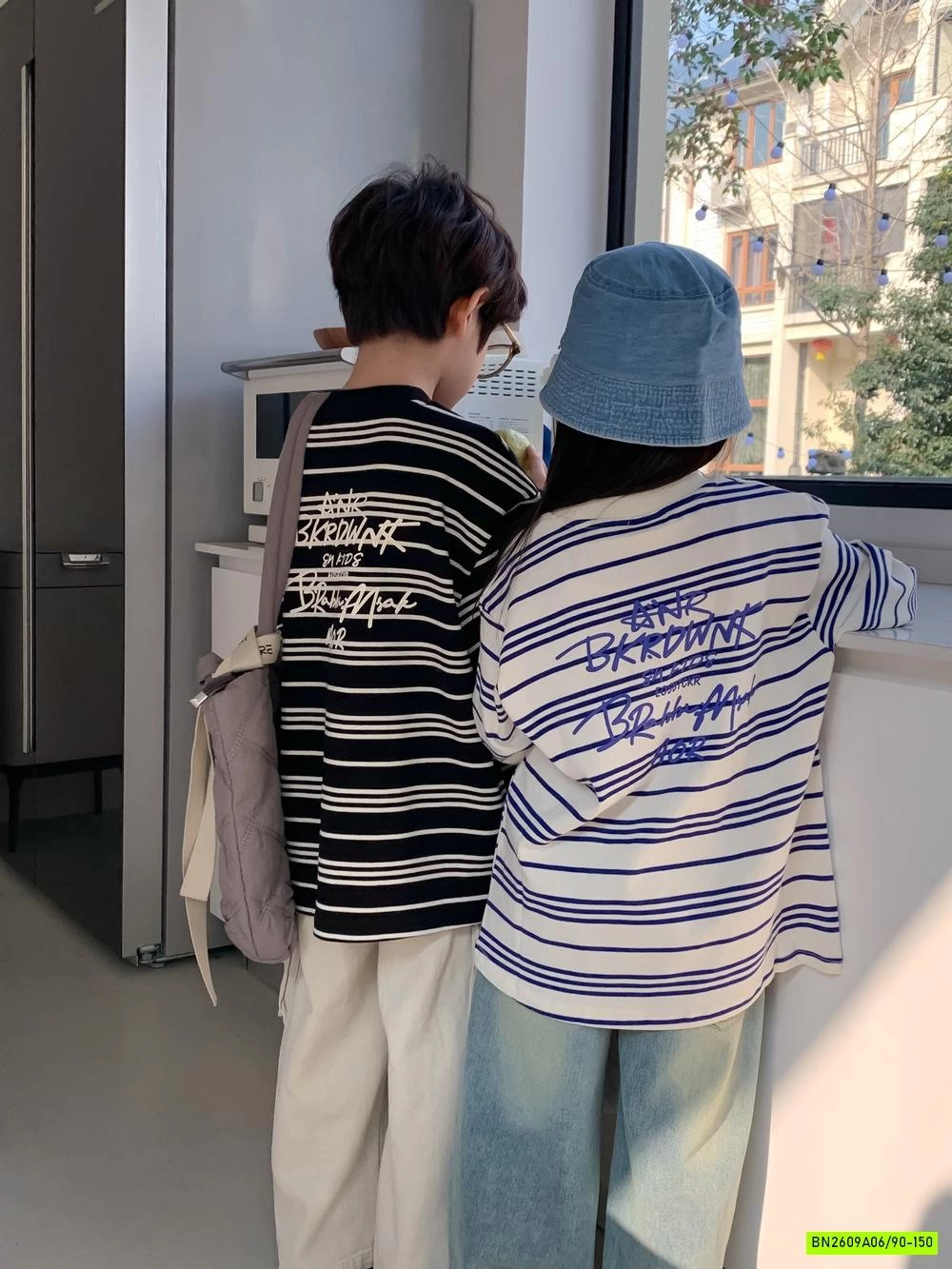 ÁO THUN KẺ NGANG KUMAI