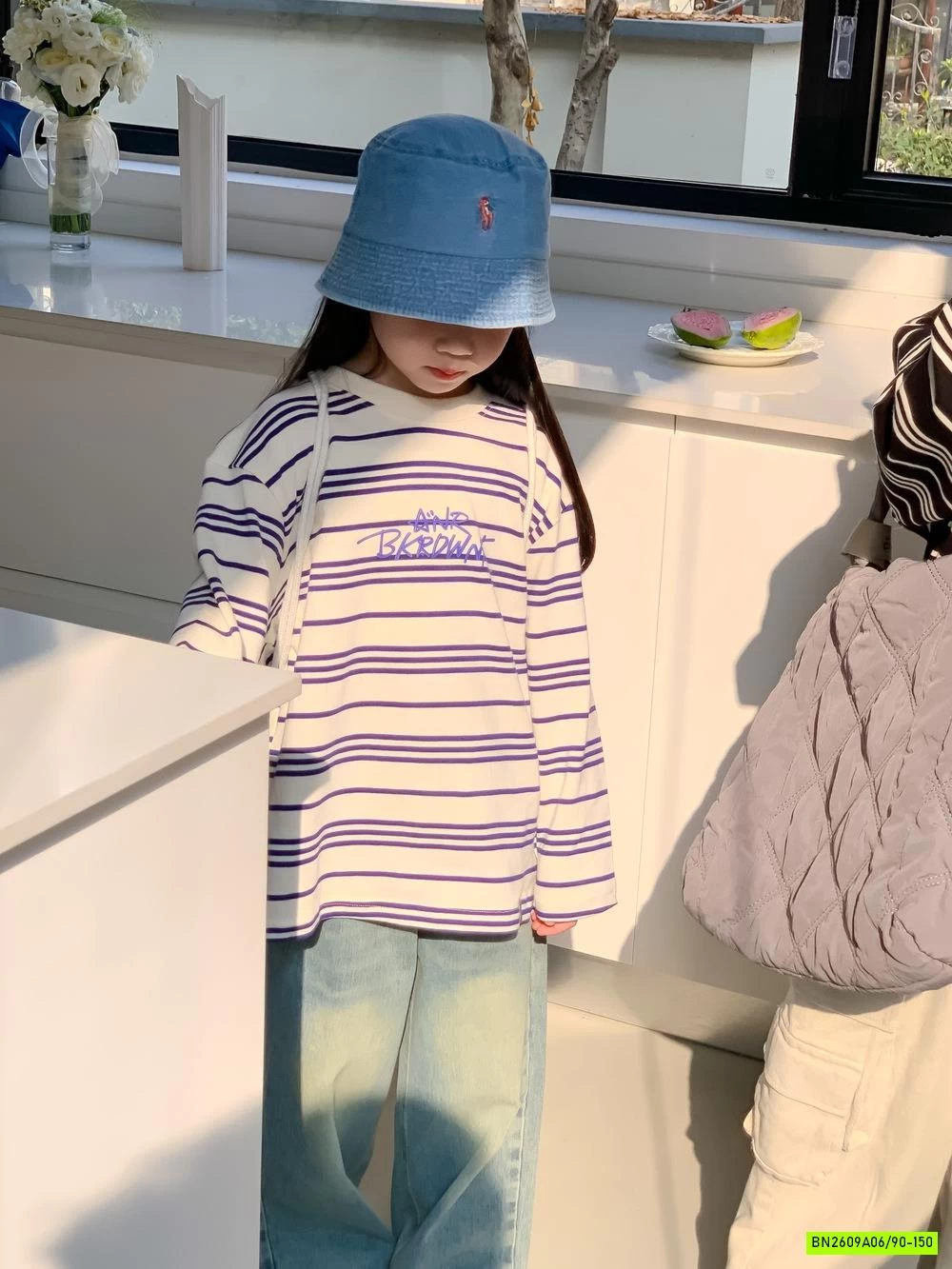 ÁO THUN KẺ NGANG KUMAI