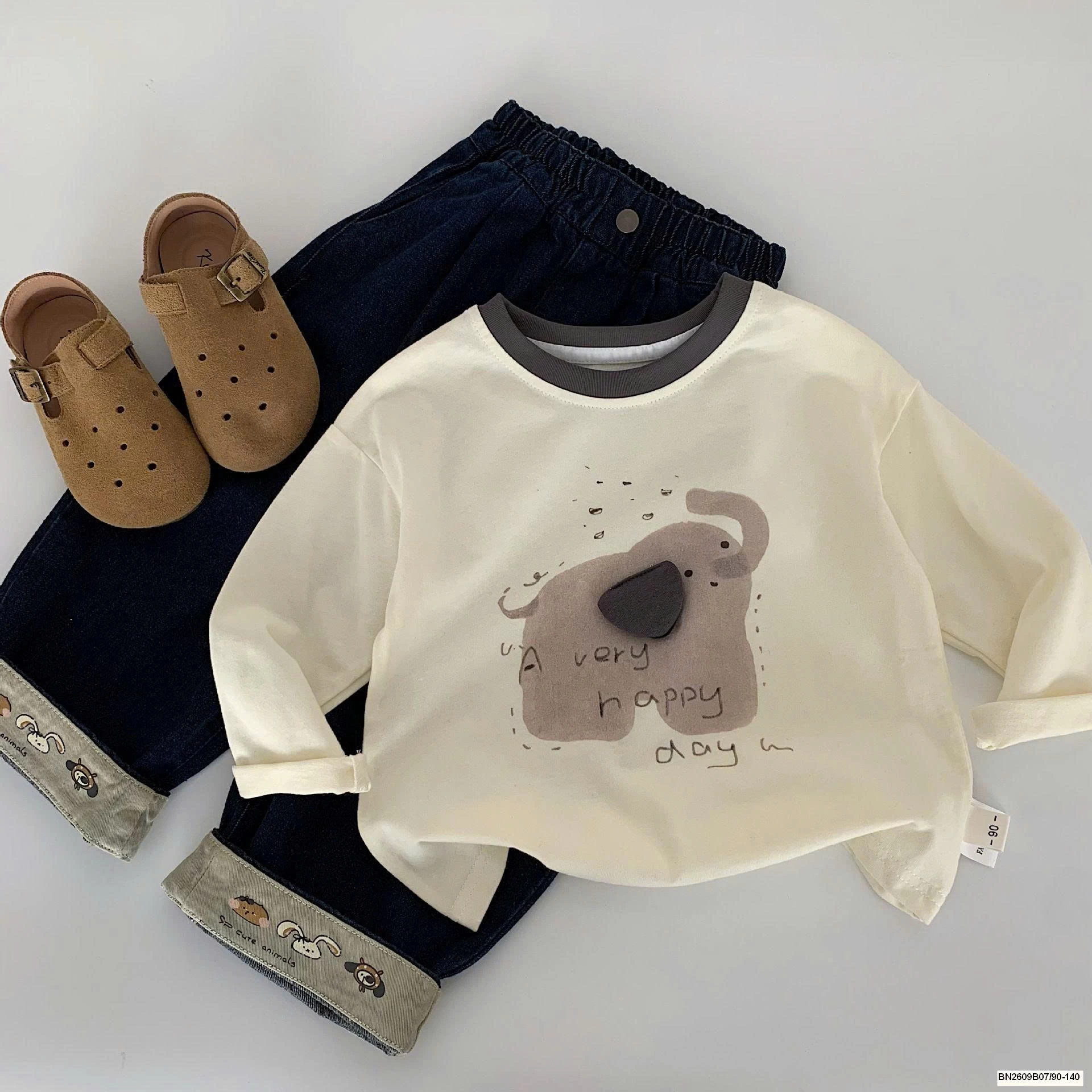 SET ÁO THUN MIX QUẦN JEAN IN CÚN