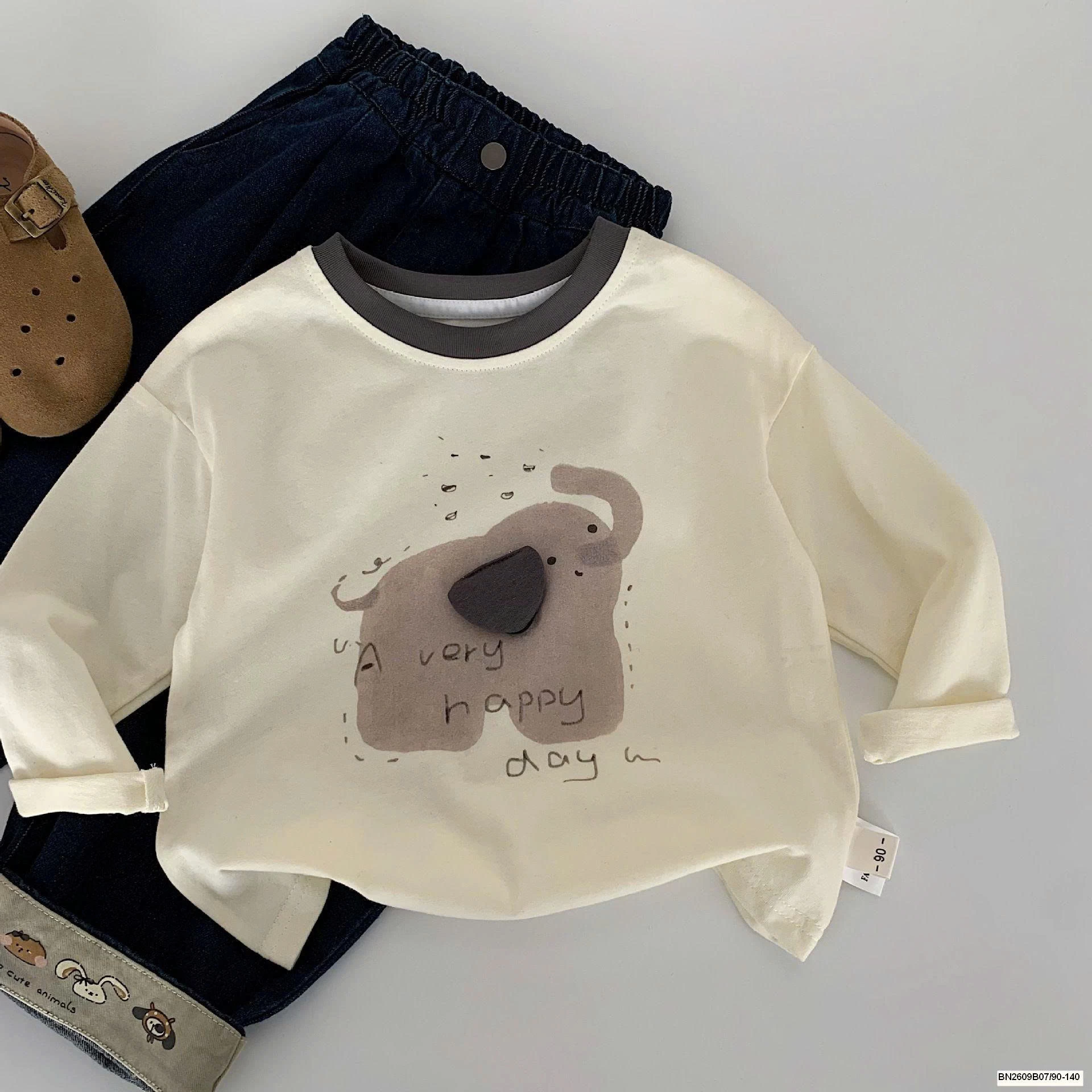 SET ÁO THUN MIX QUẦN JEAN IN CÚN