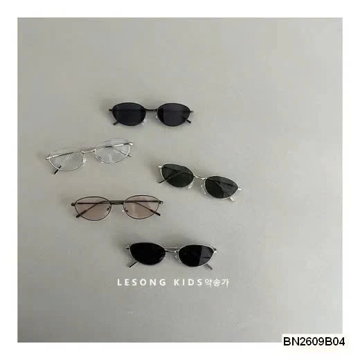 KÍNH RÂM THỜI TRANG MẮT BẦU DỤC