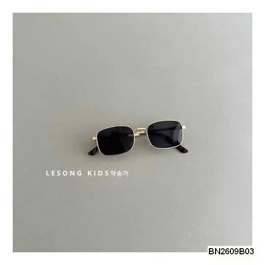 KÍNH RÂM THỜI TRANG CHO BÉ