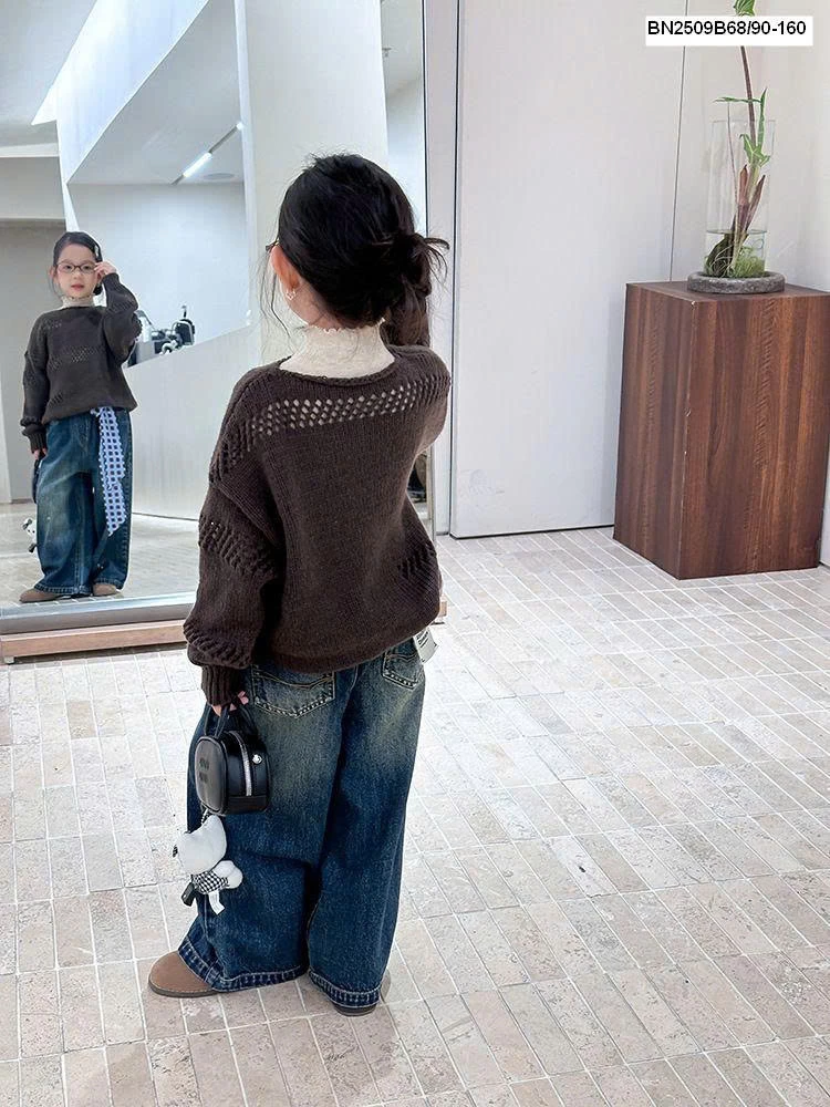 Áo len dệt 25G099 nhà Ambb