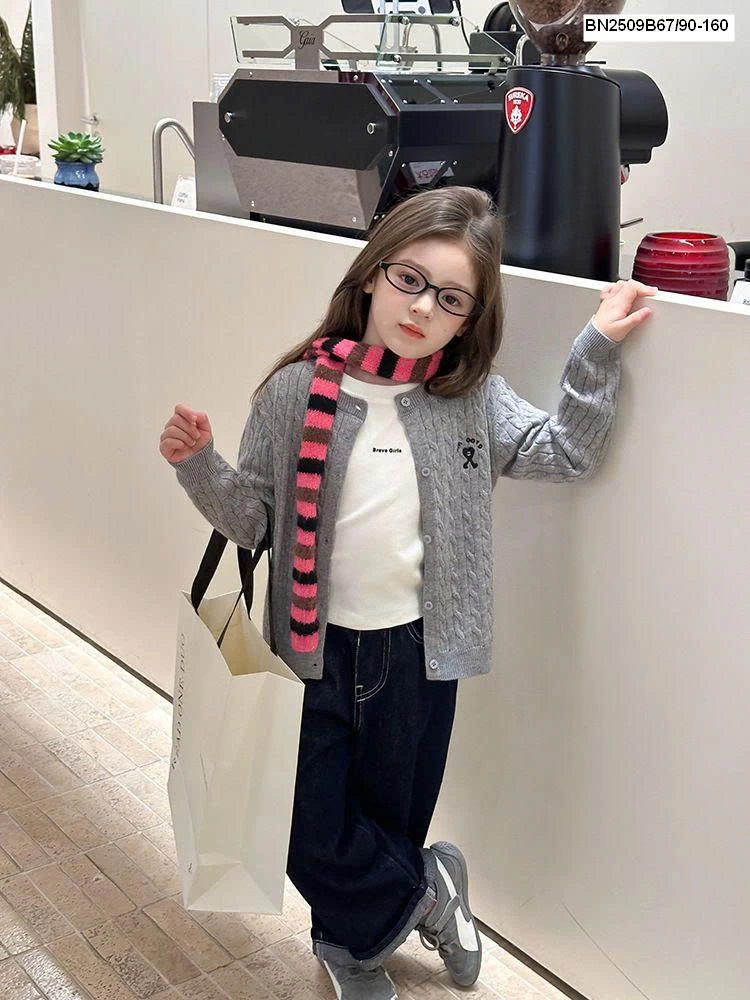 Áo cadigan len nhà Ambb  25G096