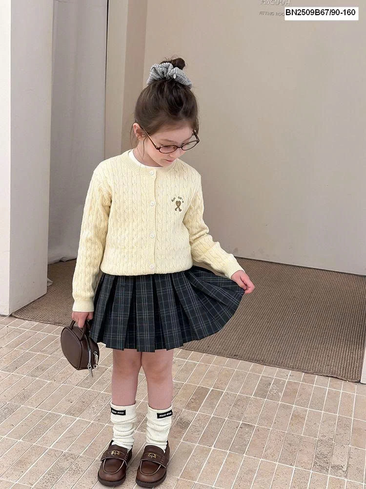 Áo cadigan len nhà Ambb  25G096