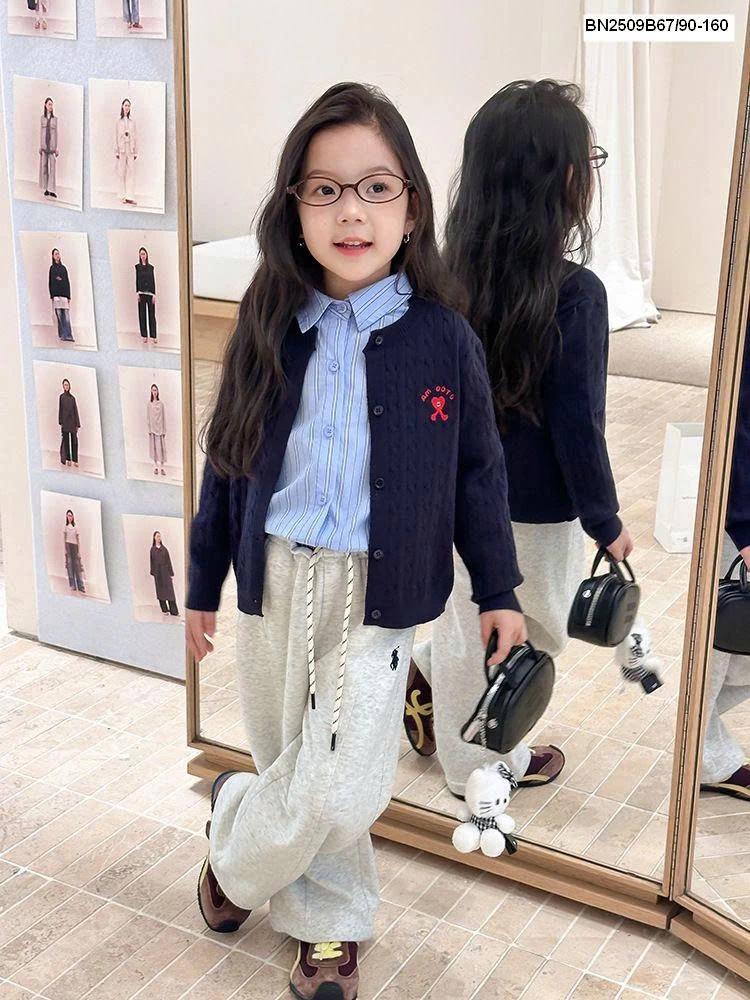 Áo cadigan len nhà Ambb  25G096