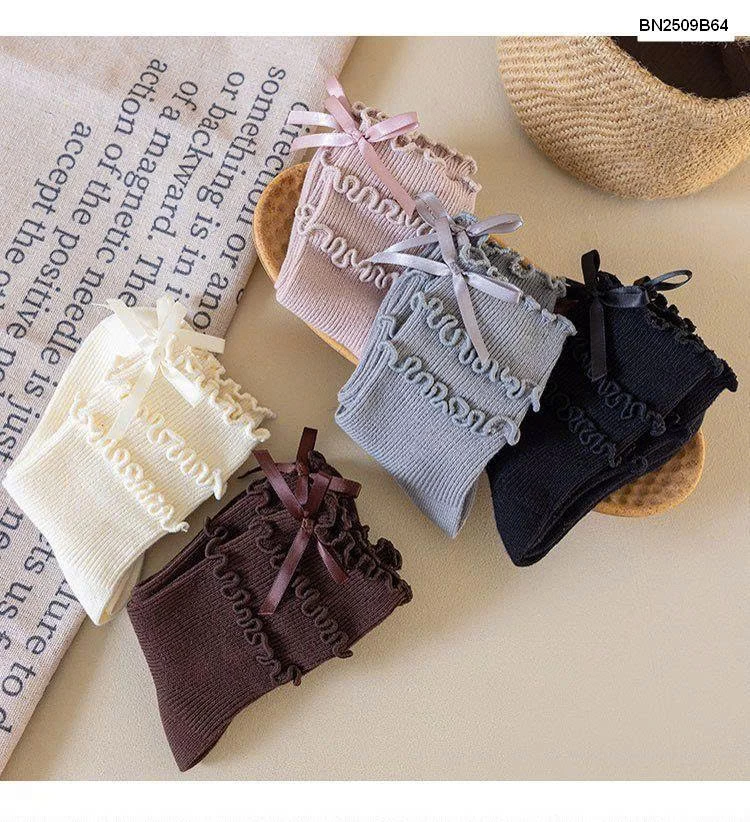 Tất bèo nơ công chúa cho bé gái