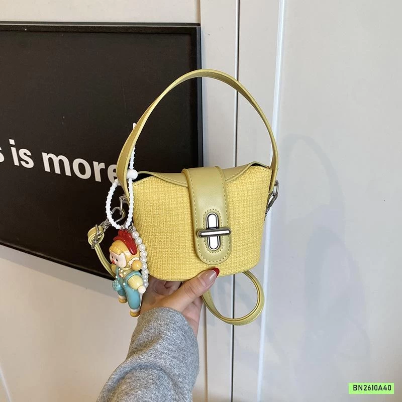 GIỎ XÁCH DẠ TSWEET KÈM MÓC