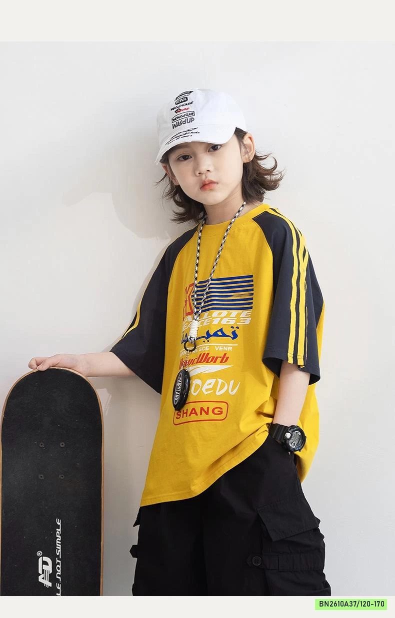 ÁO THUN VÀNG PHỐI TAY SỌC VAI