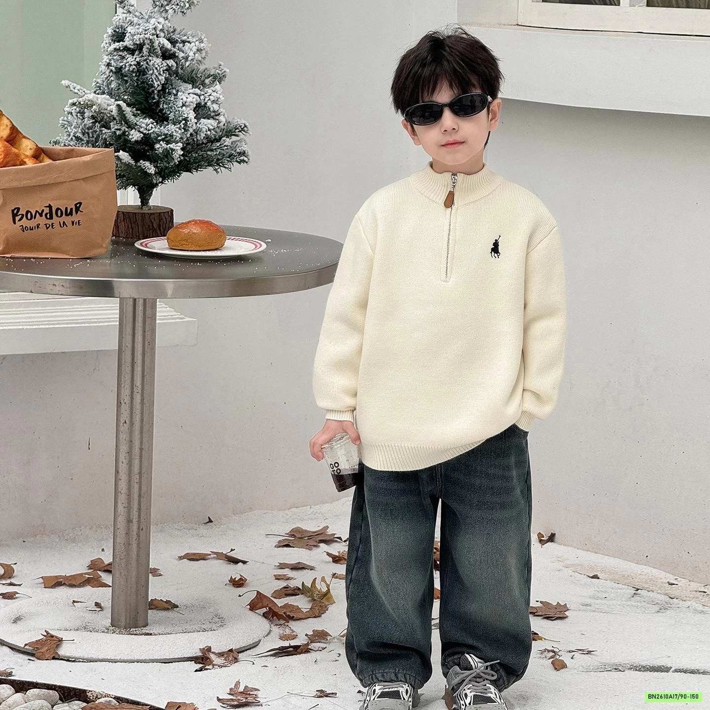 ÁO LEN KHÓA CỔ THÊU LOGO AOAOKIDS