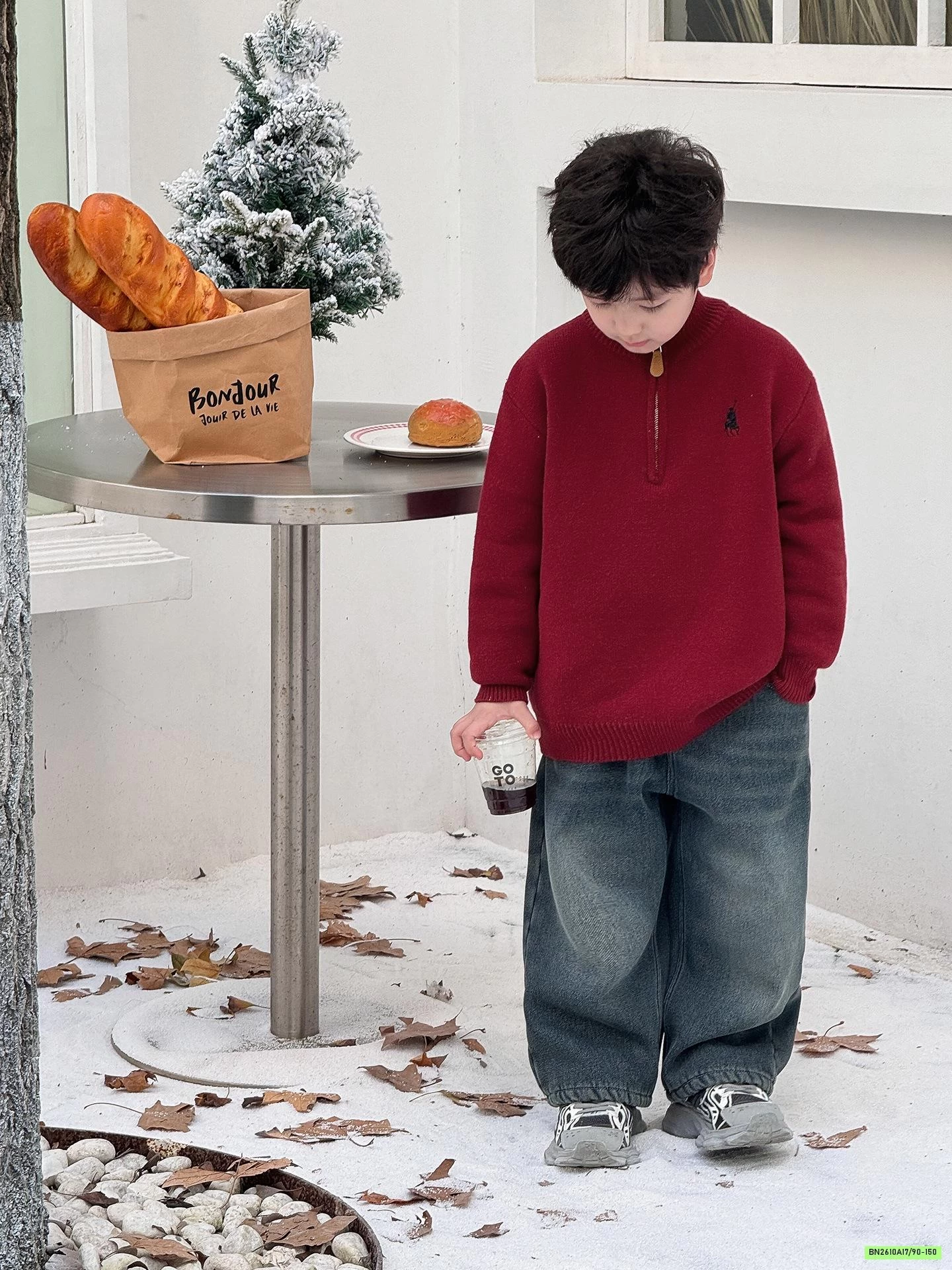 ÁO LEN KHÓA CỔ THÊU LOGO AOAOKIDS