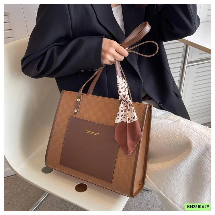 TÚI ĐEO CHÉO TOTE OVERSIZE PHỐI MÀU