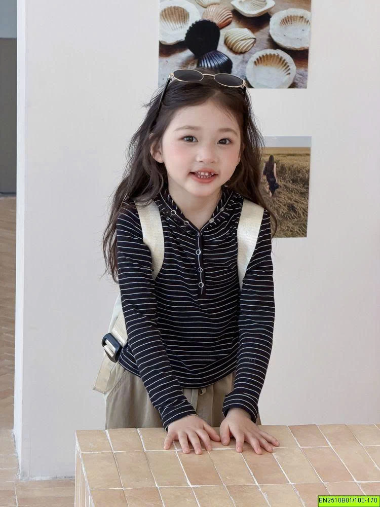 ÁO HOODIE COTOTN KẺ NGANG AMBB 26E158