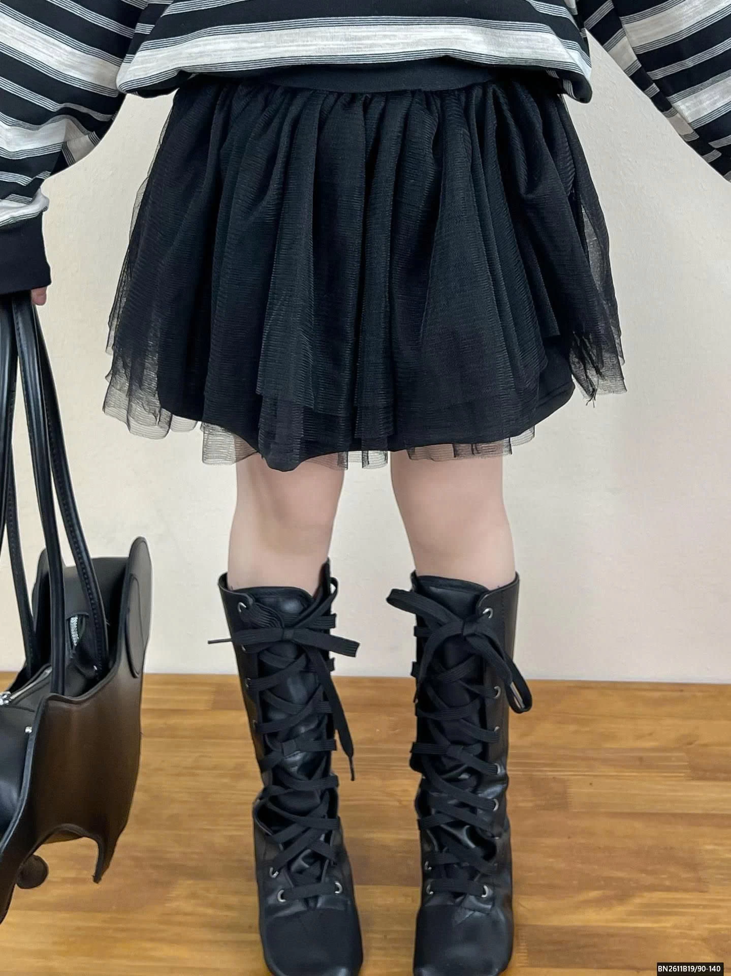 ÁO THUN KẺ POLO MIX CHÂN VÁY TUTU ĐEN