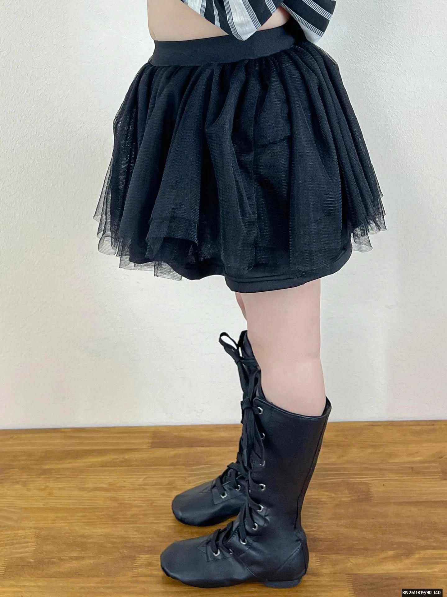 ÁO THUN KẺ POLO MIX CHÂN VÁY TUTU ĐEN