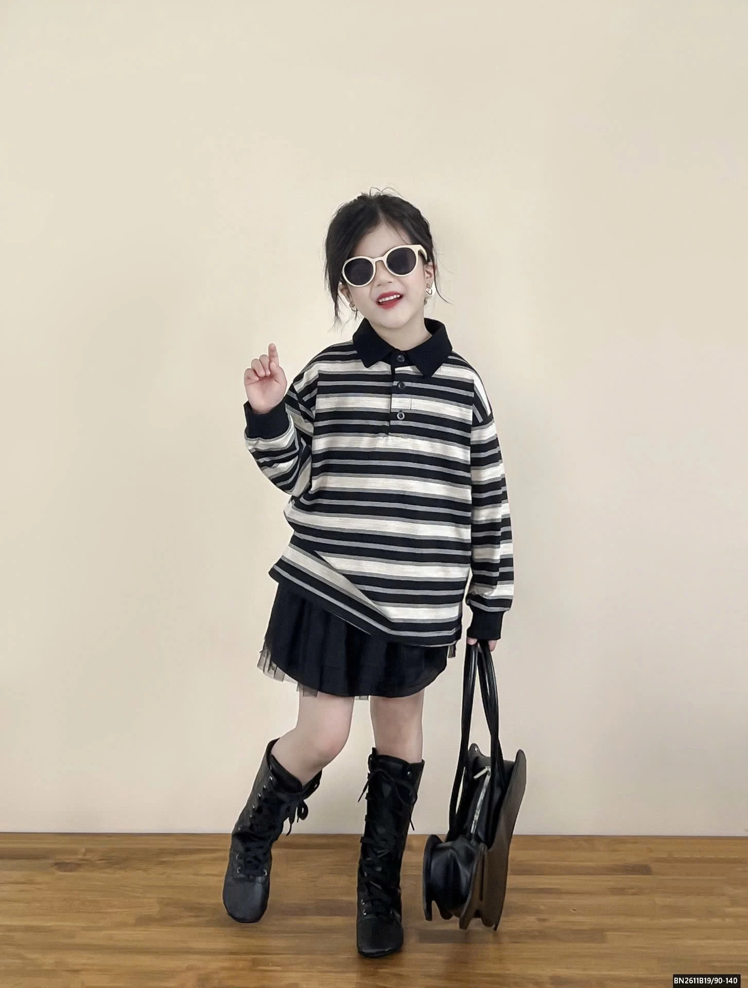 ÁO THUN KẺ POLO MIX CHÂN VÁY TUTU ĐEN