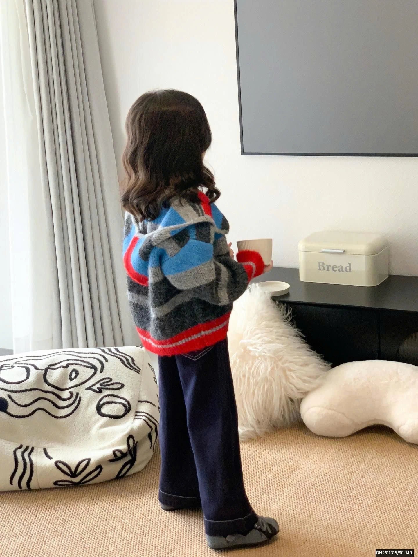 ÁO LEN SẮC MÀU LIỀN MŨ