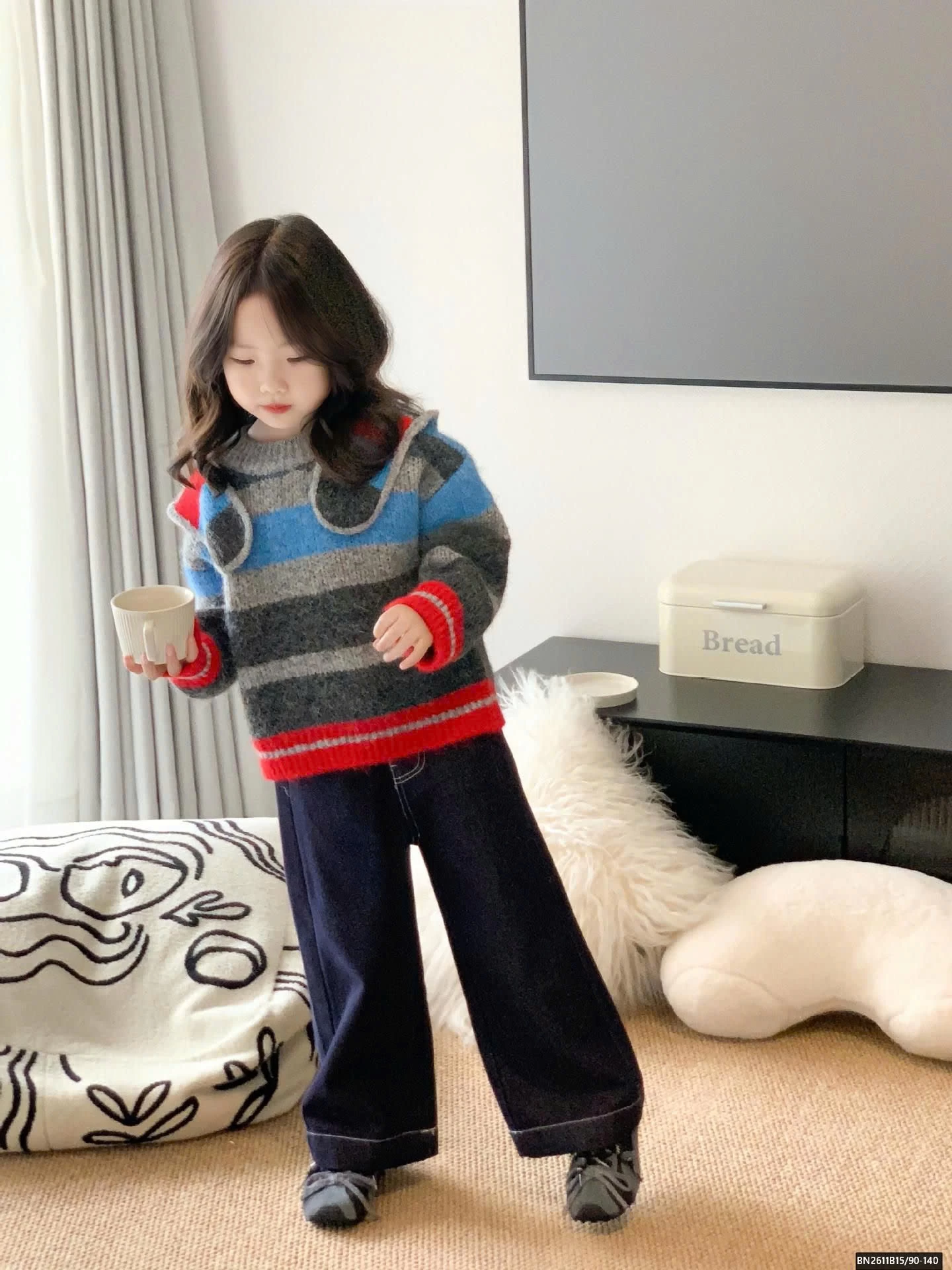 ÁO LEN SẮC MÀU LIỀN MŨ