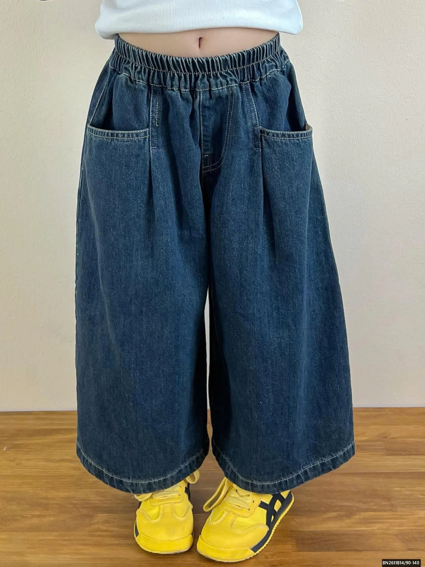 ÁO THUN THỎ MIX QUẦN JEAN TRÁI TIM