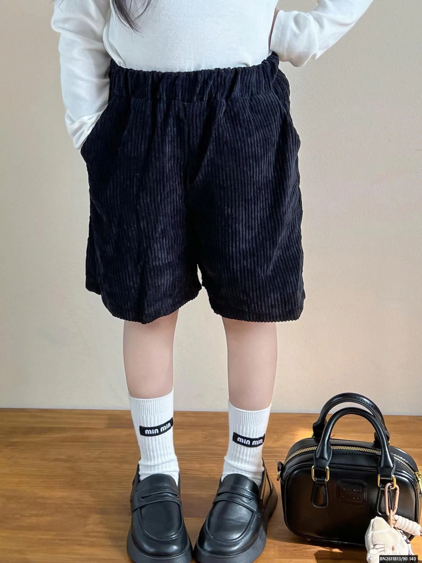 SÉT ÁO MĂNG TÔ CÚC TO MIX QUẤN SHORT NHUNG