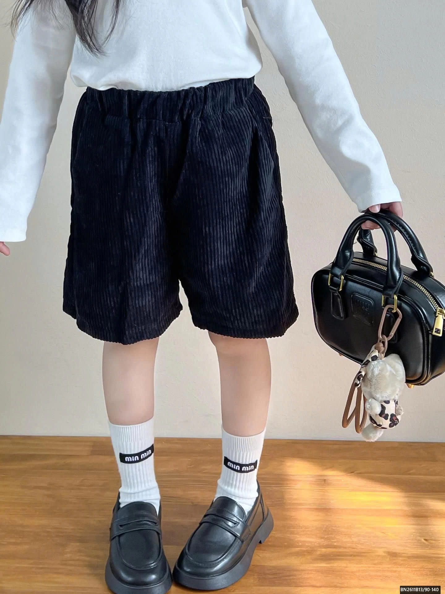 SÉT ÁO MĂNG TÔ CÚC TO MIX QUẤN SHORT NHUNG