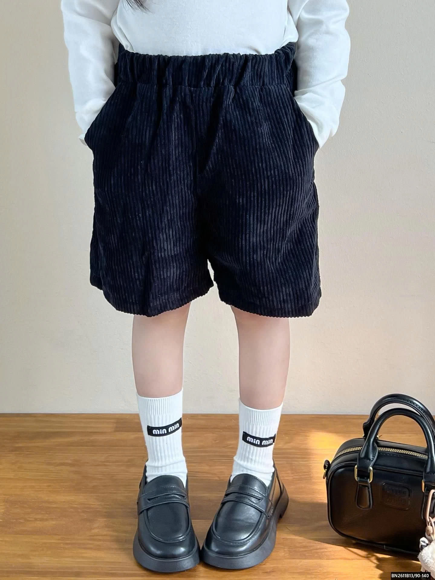 SÉT ÁO MĂNG TÔ CÚC TO MIX QUẤN SHORT NHUNG