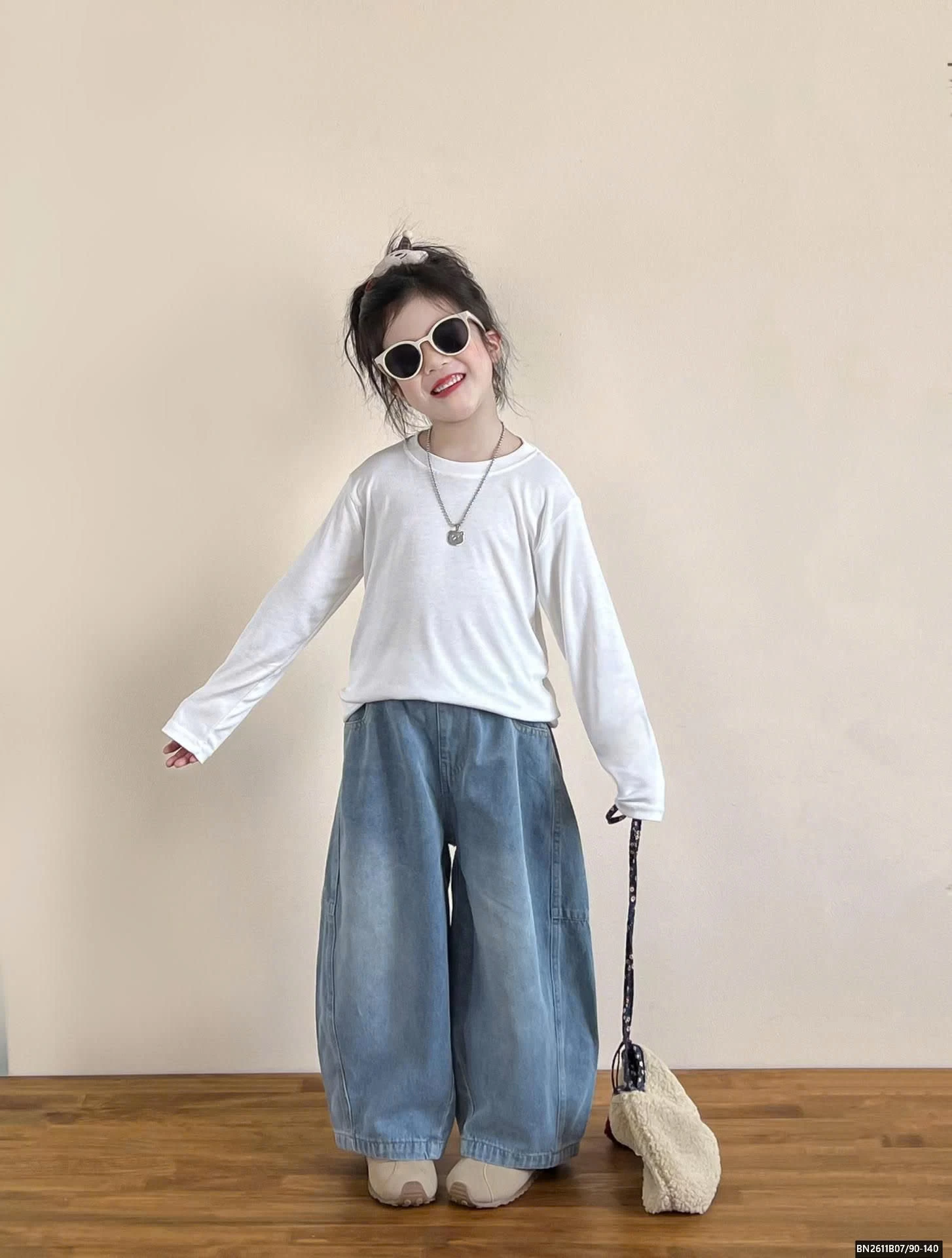 SÉT ÁO KHOÁC KẺ MŨ SỪNG 3 CHI TIẾT