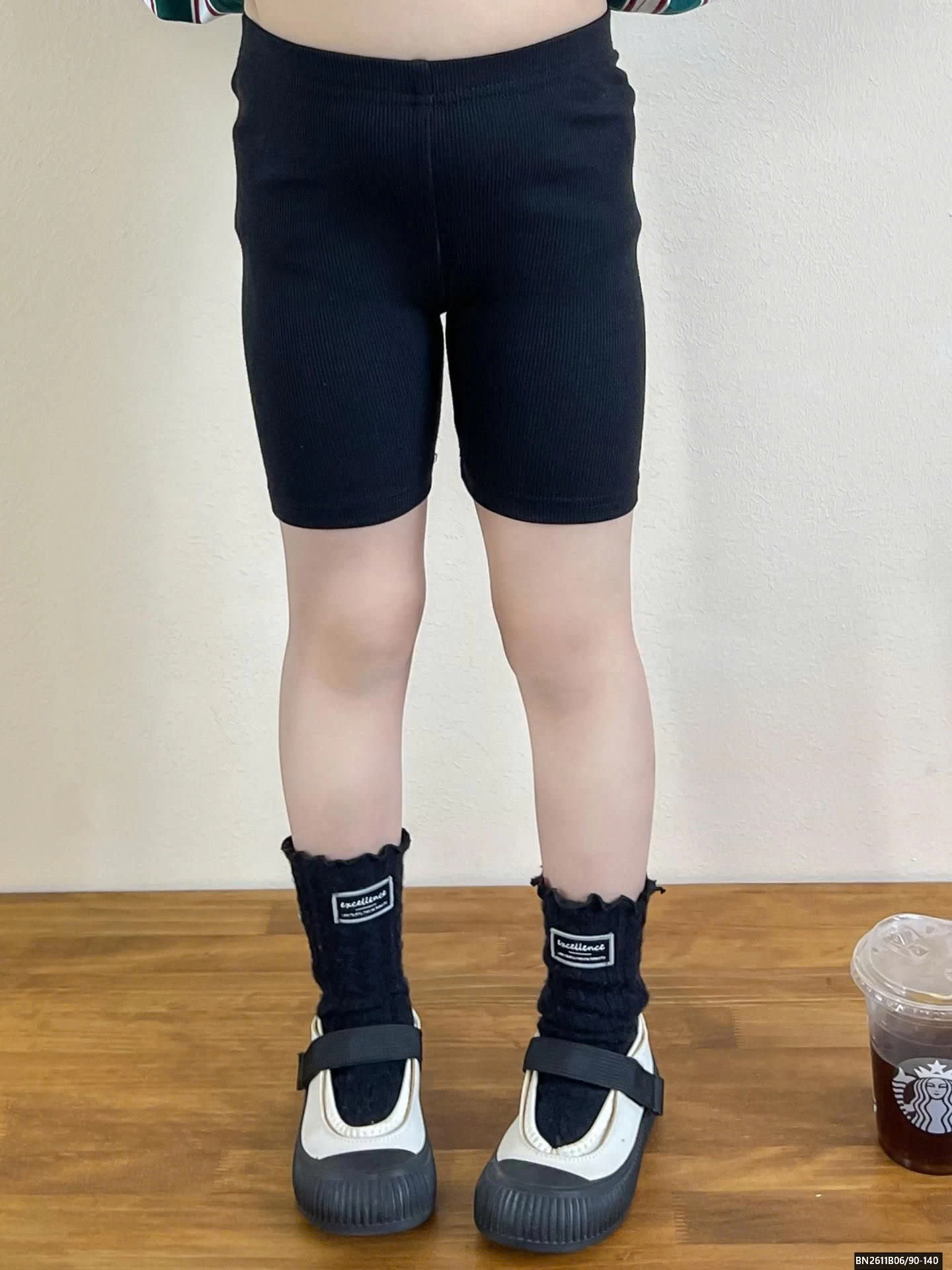 ÁO THUN KẺ NGANG MIX QUẦN LEGING ĐÙI