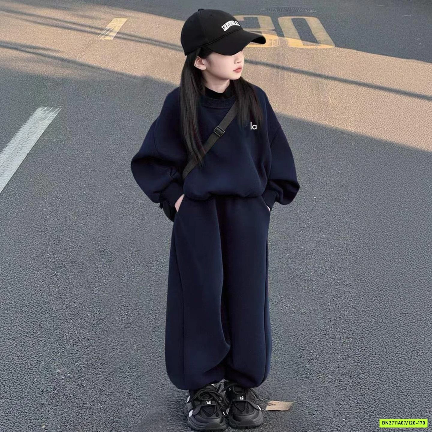 SÉT NỈ THAN ALO CỔ TRÒN