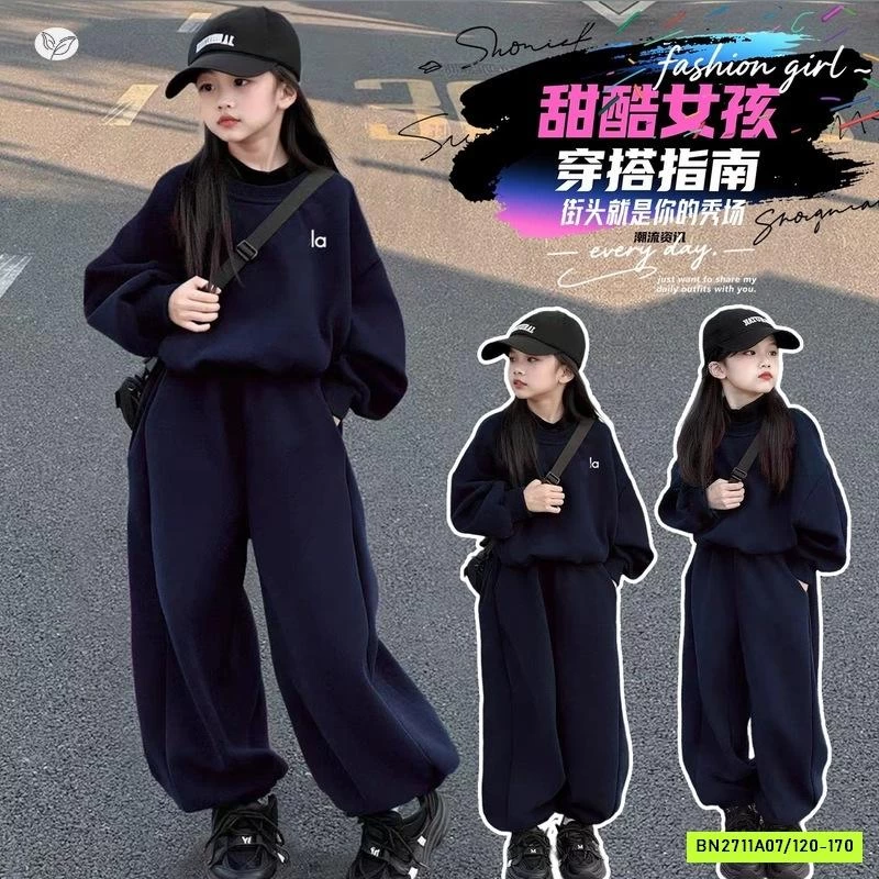 SÉT NỈ THAN ALO CỔ TRÒN