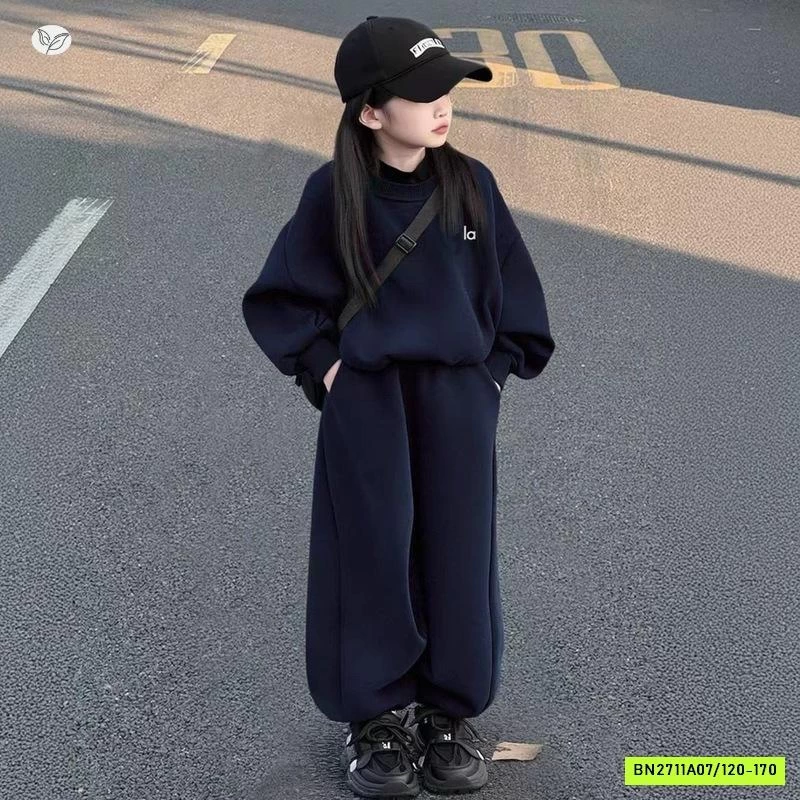 SÉT NỈ THAN ALO CỔ TRÒN