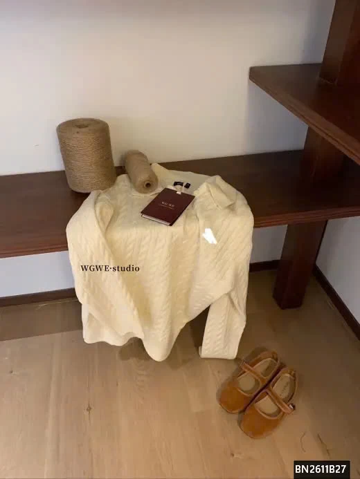 ÁO LEN CỔ POLO THÊU CÚN WGWE