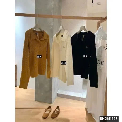 ÁO LEN CỔ POLO THÊU CÚN WGWE