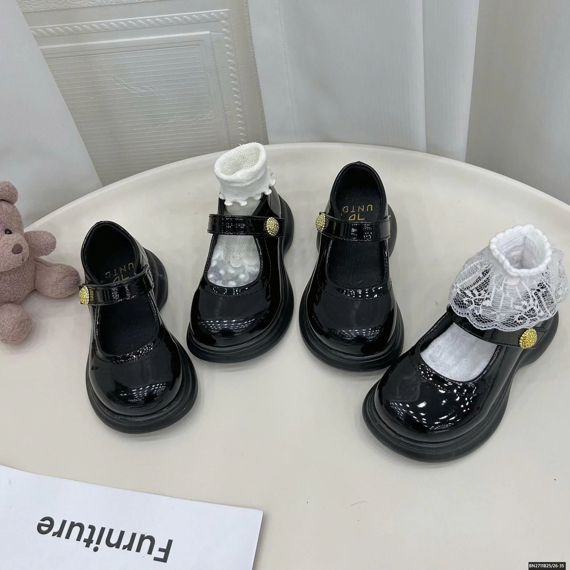 GIÀY BÚP BÊ DA BÓNG