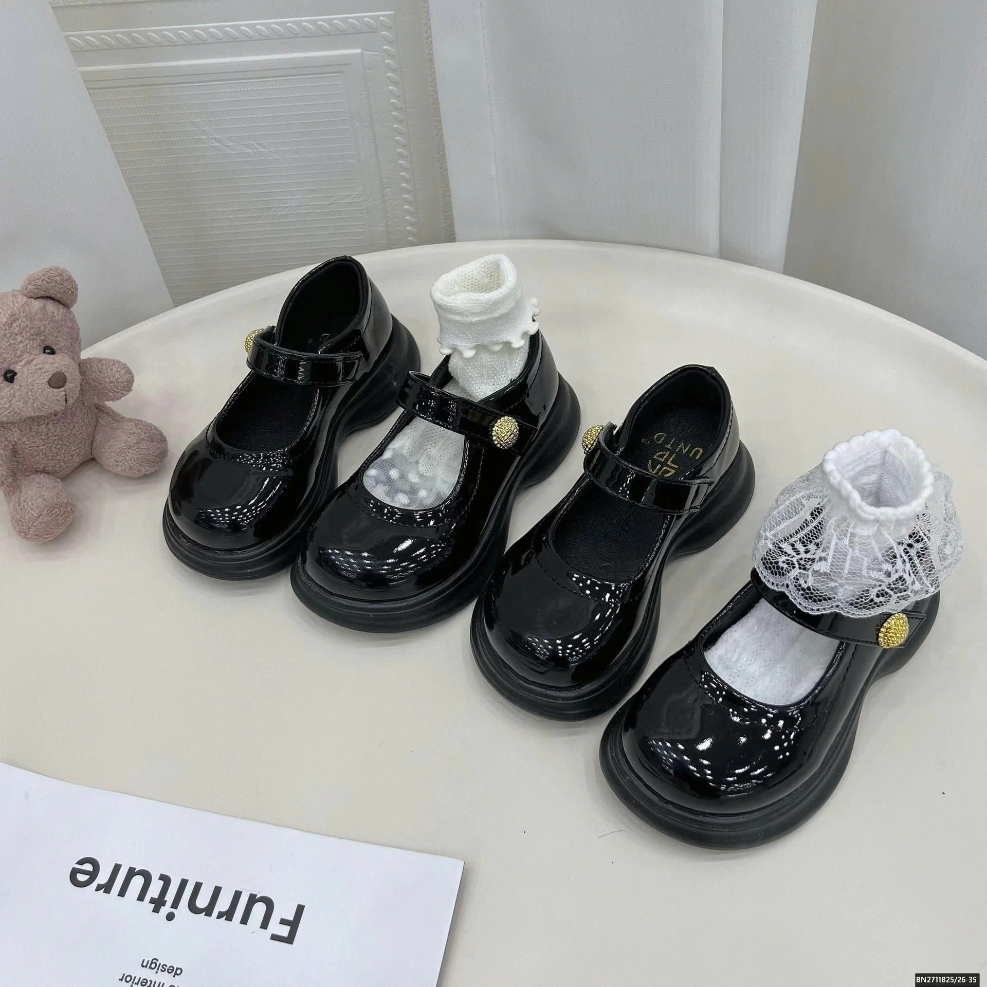 GIÀY BÚP BÊ DA BÓNG