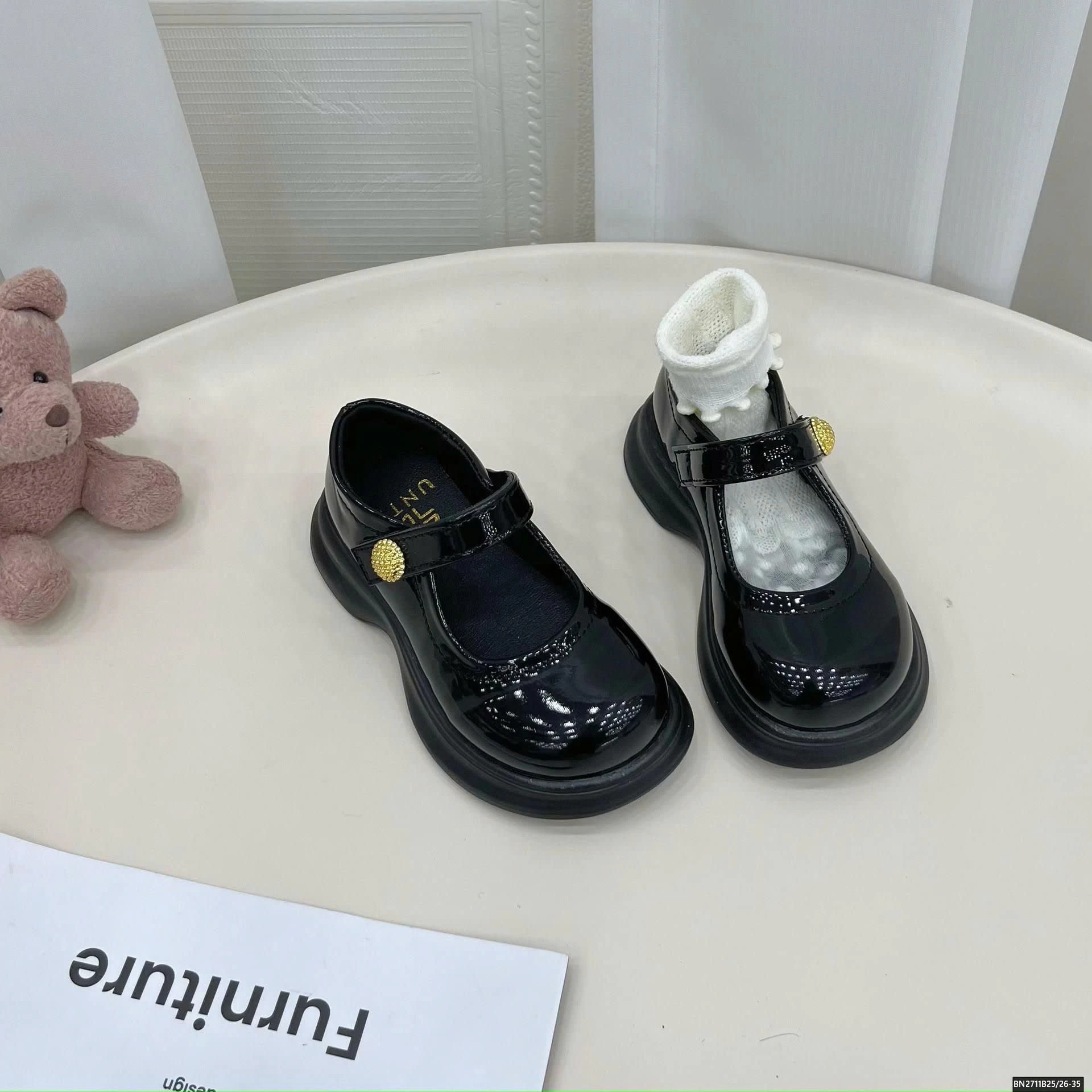 GIÀY BÚP BÊ DA BÓNG