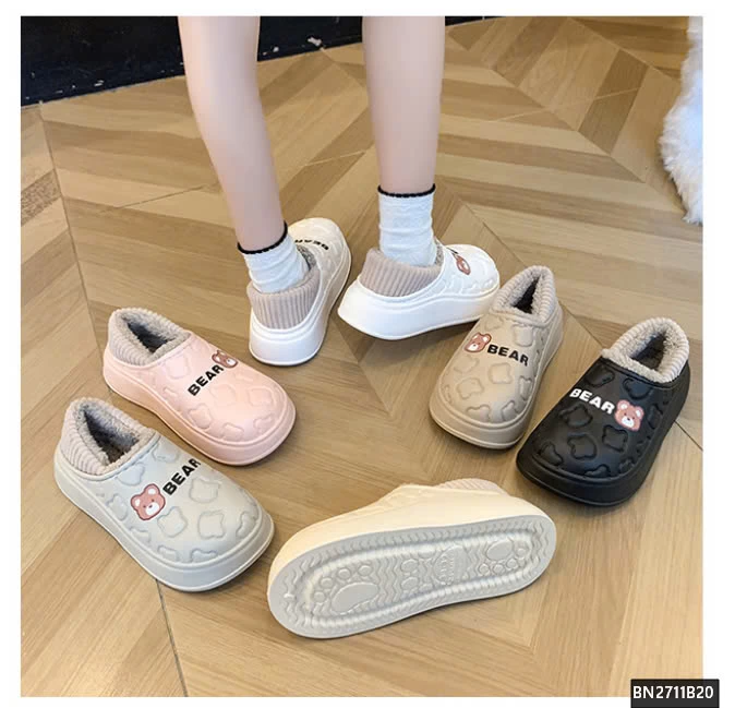 SỤC NHỰA LÓT LÔNG GẤU BEAR